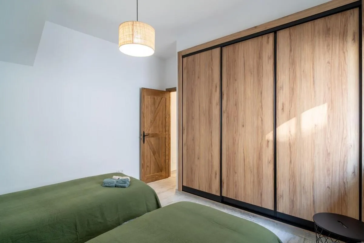 Casa Rural De Diseno Con Piscina Y Barbacoa مالقة بيت للعطل